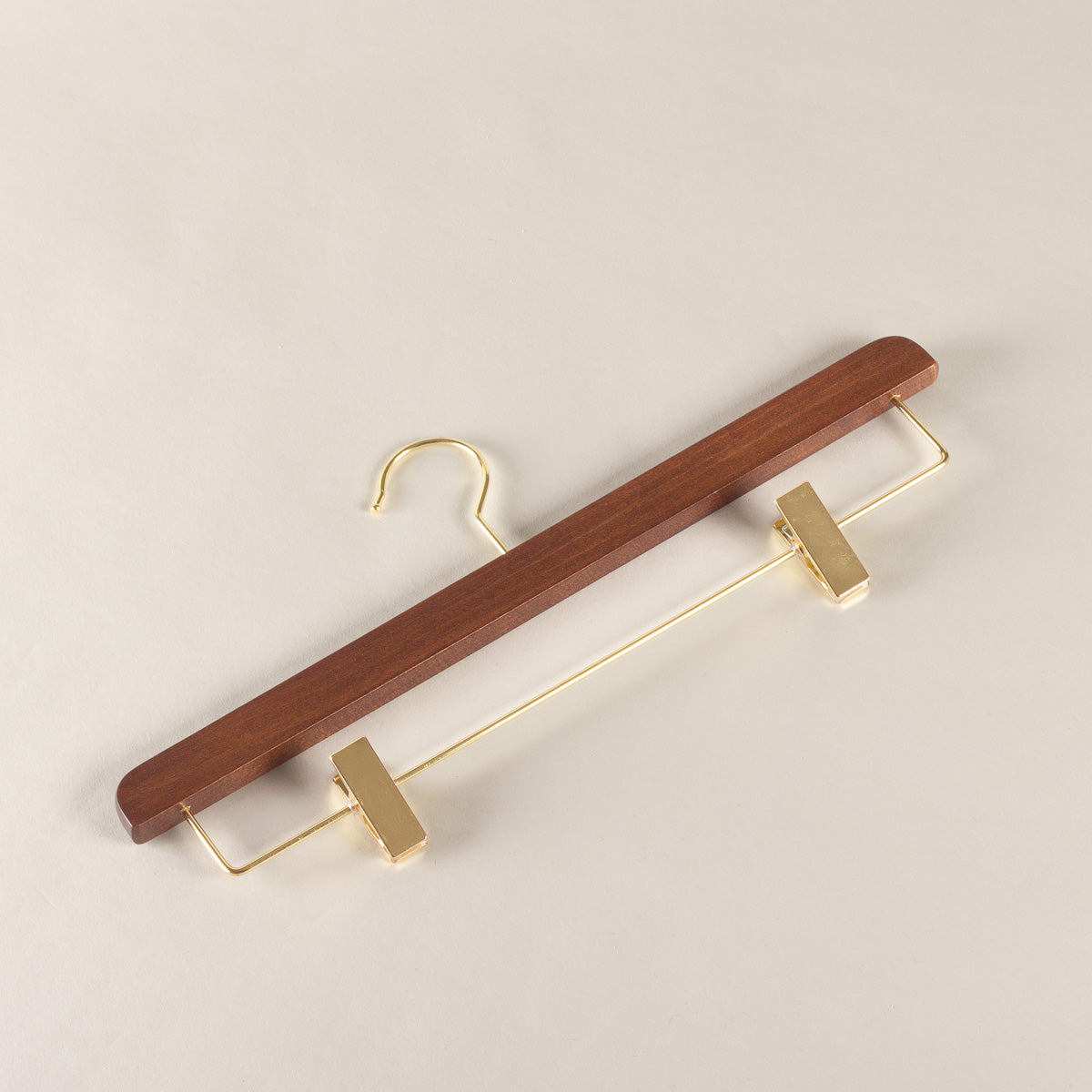 Amsterdam Hanger Company Kledinghanger set voor broek - notenhout met clips
