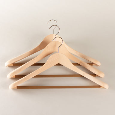 Amsterdam Hanger Company Houten pakhanger met broeklat - ongelakt