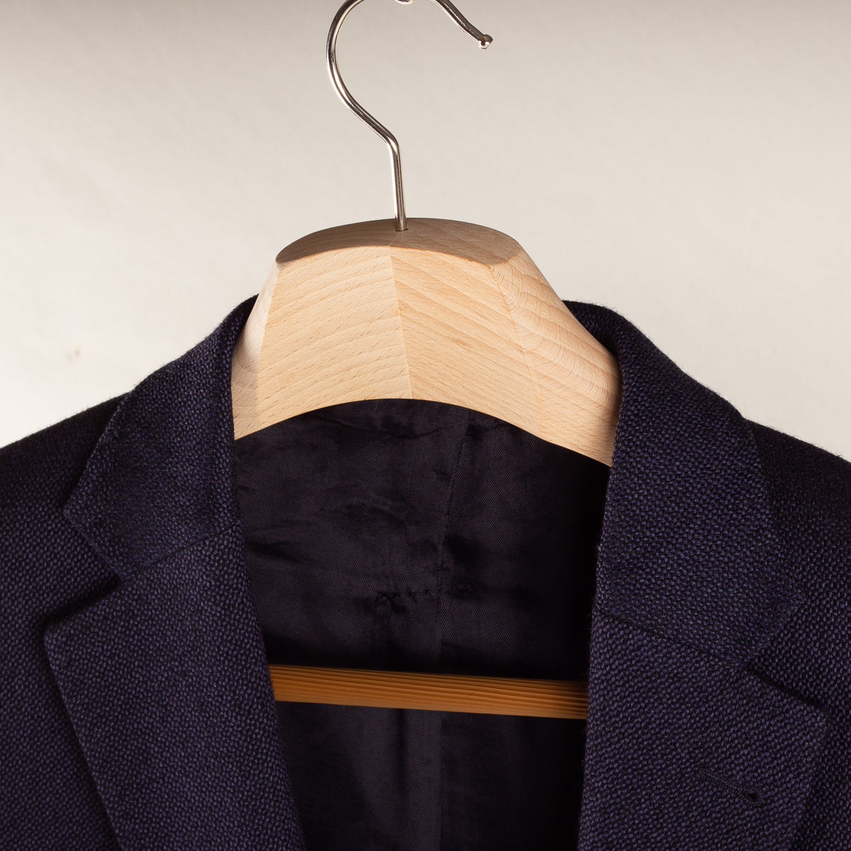 Amsterdam Hanger Company Houten kledinghanger voor pak deluxe - ongelakt